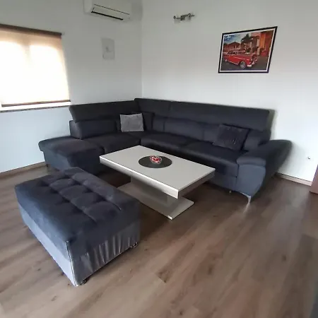 Apartament Sofija *